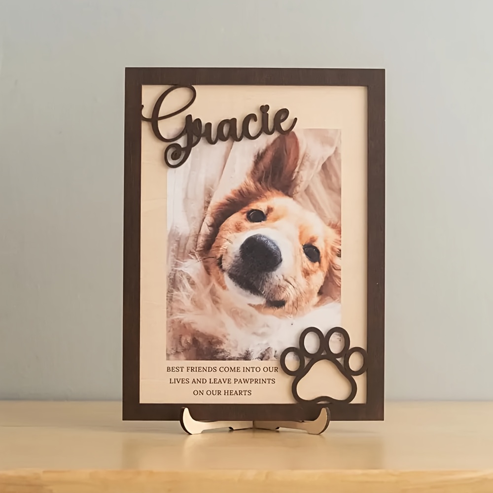 Engraved Wood Frame - Personalizowana, drewniana ramka na zdjęcia dla