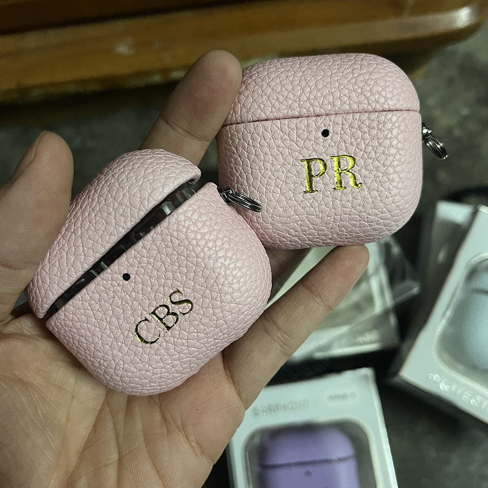 Spersonalizowane inicjały Lite – Monogram Keychain Leather recenzja i cena