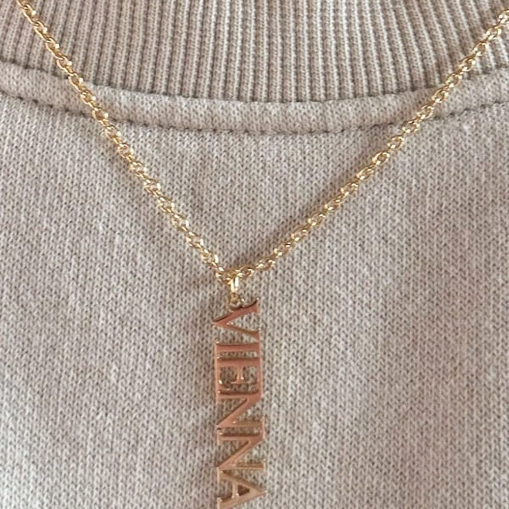 Naszyjnik z wieloma imionami n – Birth Flower Necklace recenzja i cena