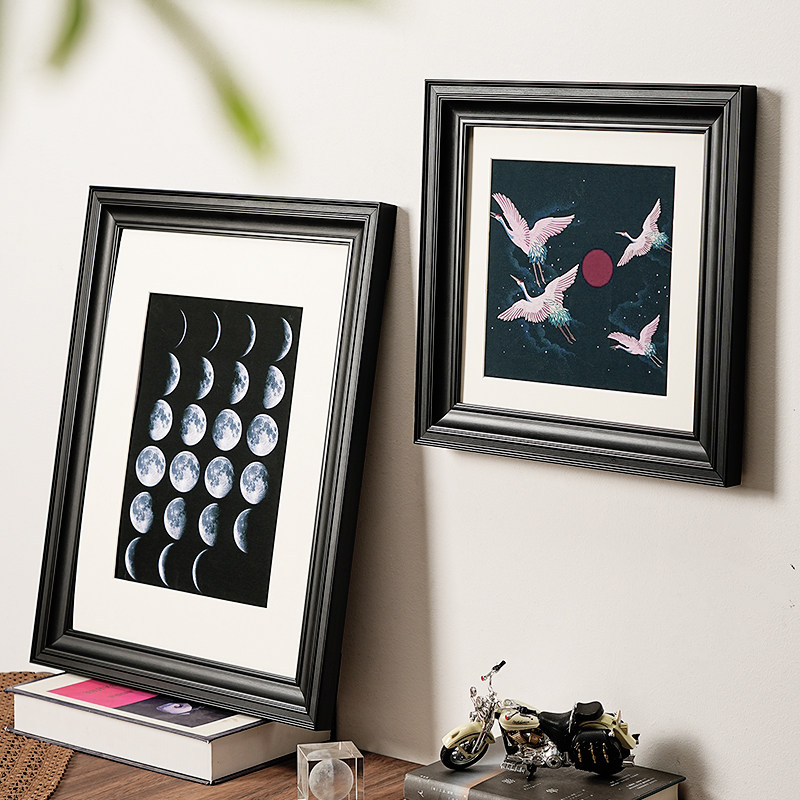 Czarna ramka na zdjęcia z lite – Engraved Wood Frame recenzja i cena