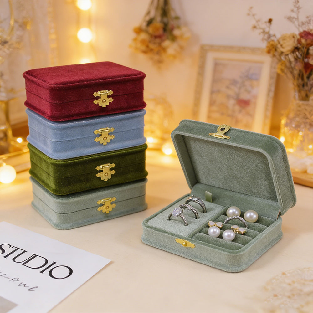 Personalizowane aksamitne pude – Personalized Name Box recenzja i cena