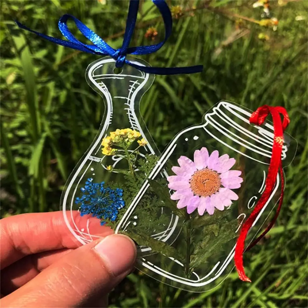 Wzorzyste zakładki do książek  – Dried Flower Bookmark recenzja i cena