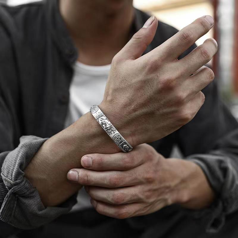 Klasyczna Retro chińska mitolo – Coordinates Bracelet recenzja i cena